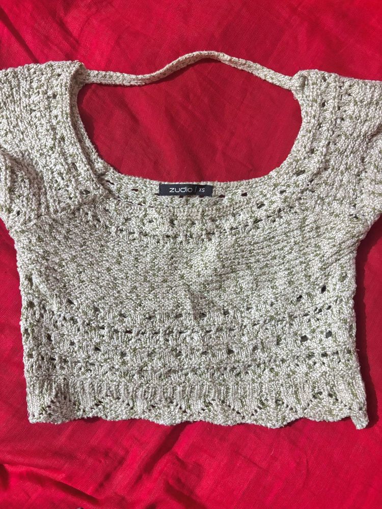 Cropped Knit Top