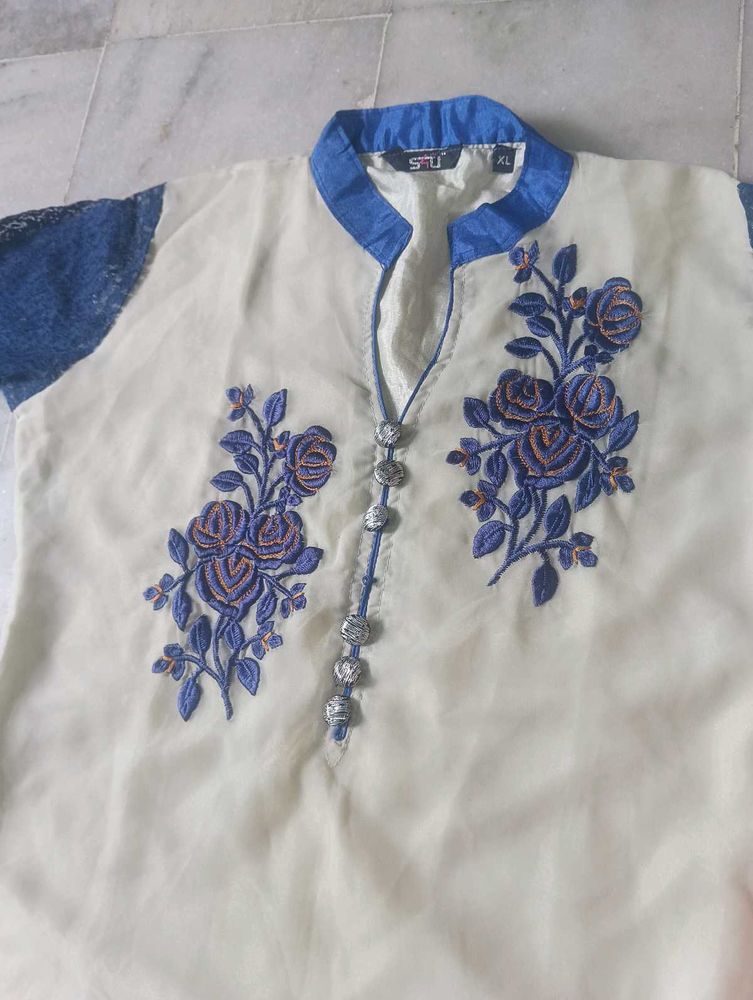 Embroidered Kurta