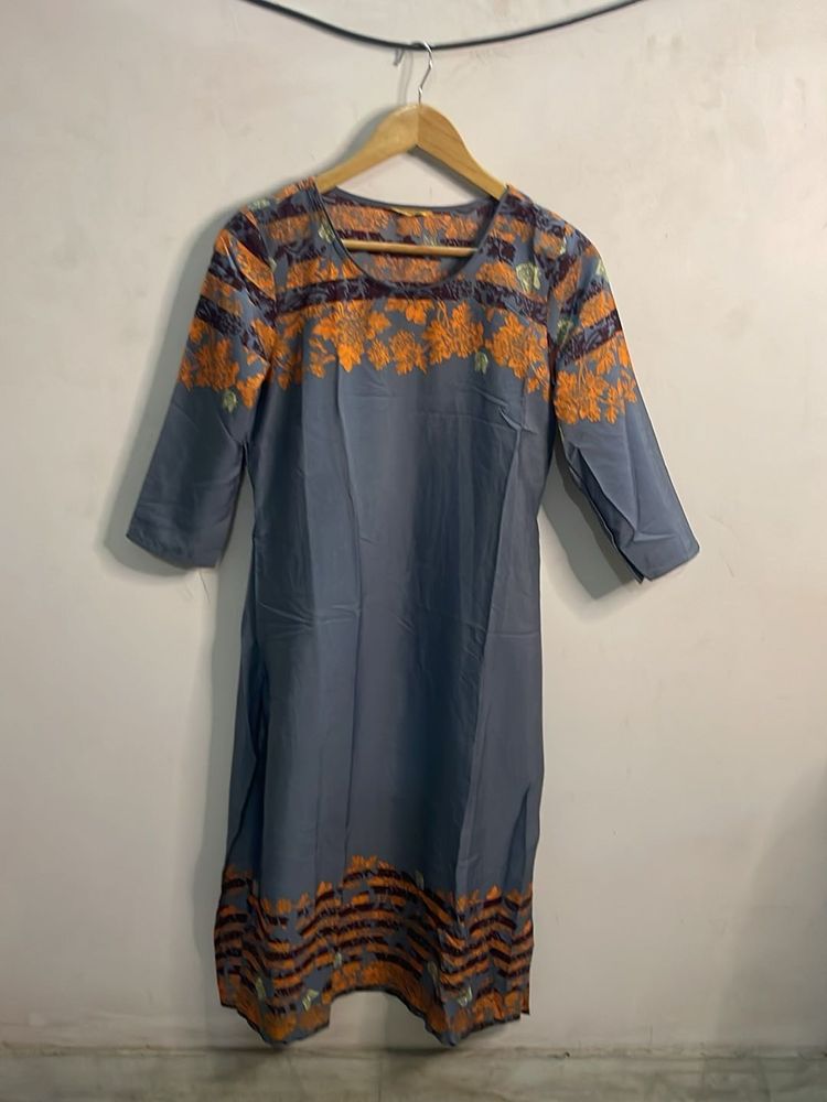 Grey Kurta with Orange Floral Print