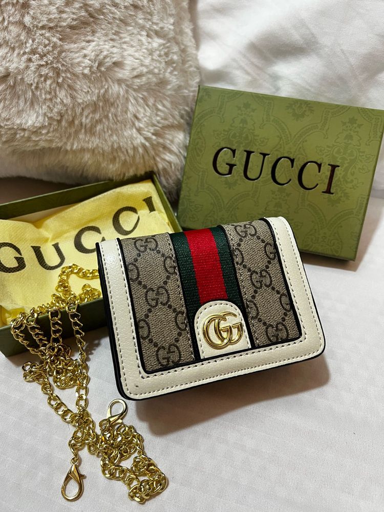 Gucci GG Marmont Wallet with Chain