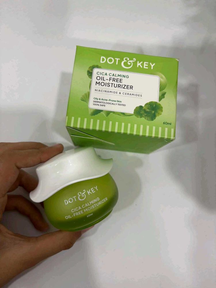 Dot &amp; Key Cica Calming Oil-Free Moisturizer