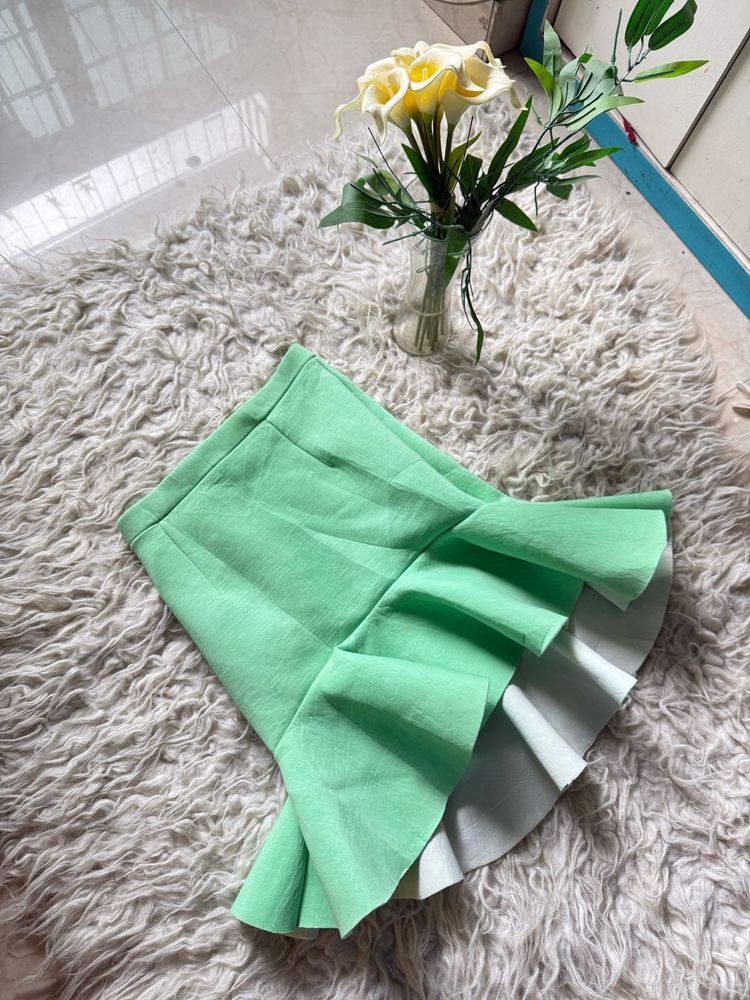 frill skirt
