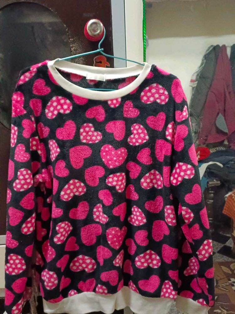 Heart Print Long Sleeve Top