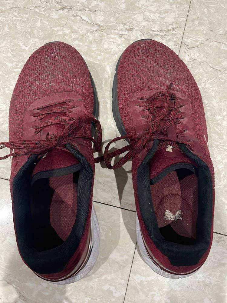 Maroon Running Sneakers