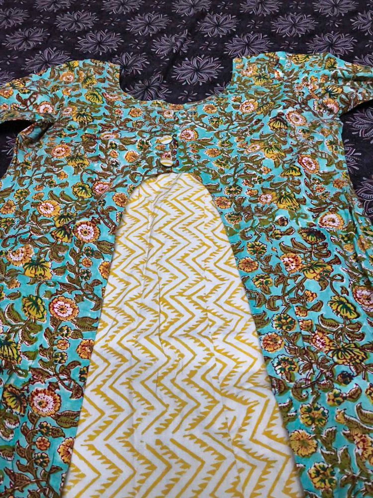 Beautiful Floral Print Kurta