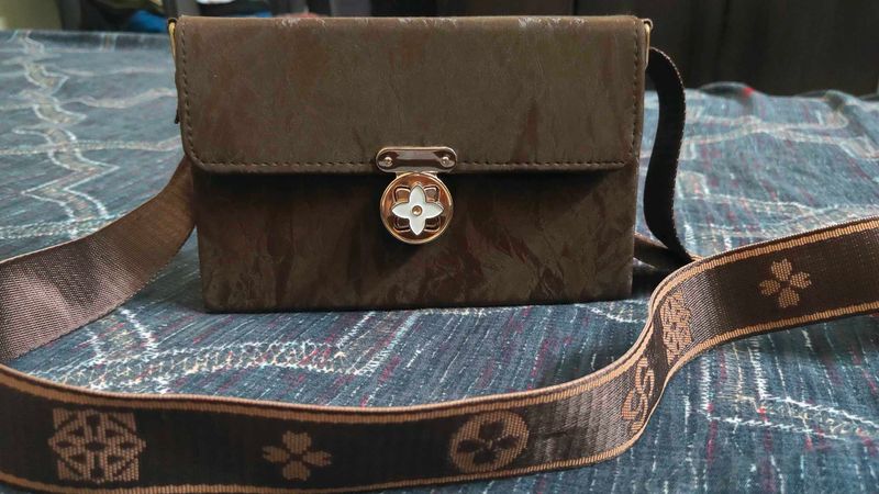 Stylish Brown Crossbody Bag
