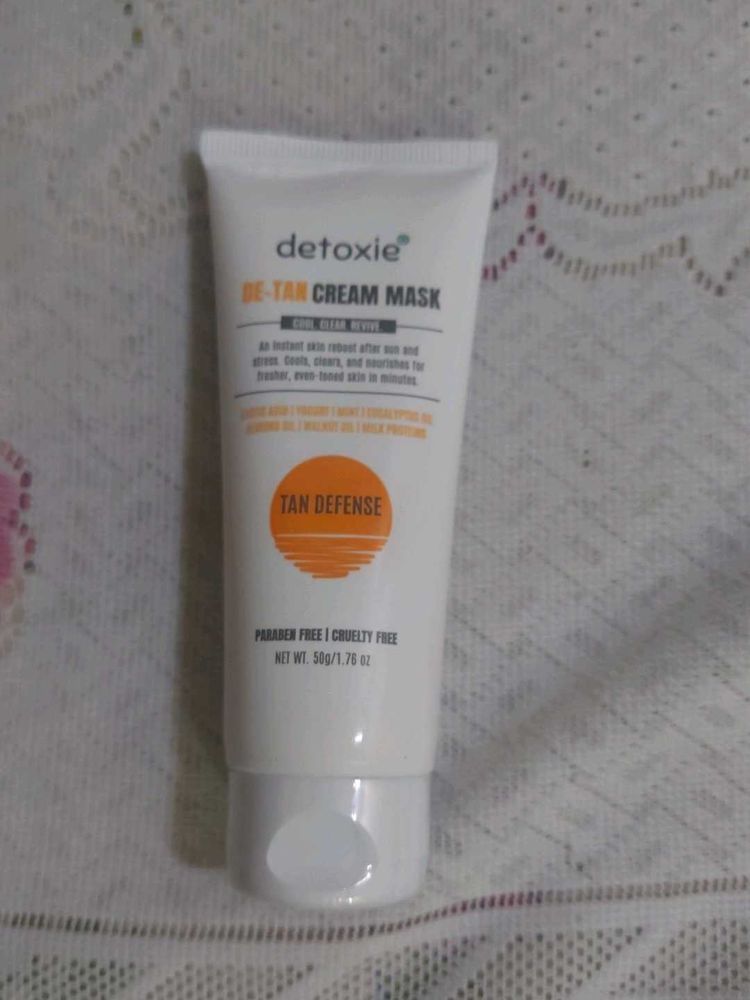 Detoxie De - Tan Cream Mask