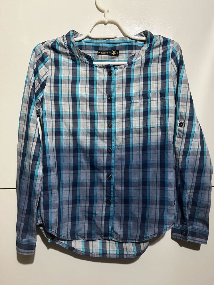Blue Plaid Button-Up Shirt