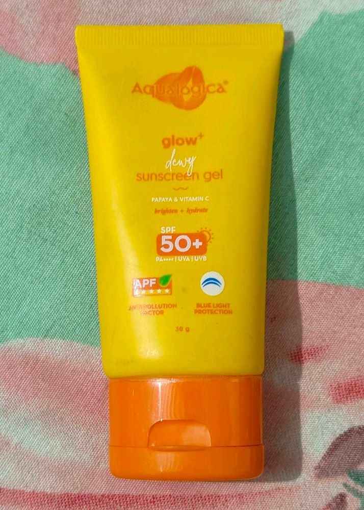 Aqualogica Glow Dewy Sunscreen Gel SPF 50+