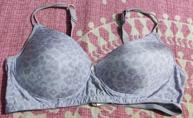 Clovia Padded Bra