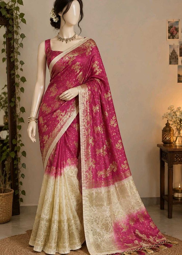 Elegant Rani Pink &amp; Cream Gold-Brocade Designer Sa