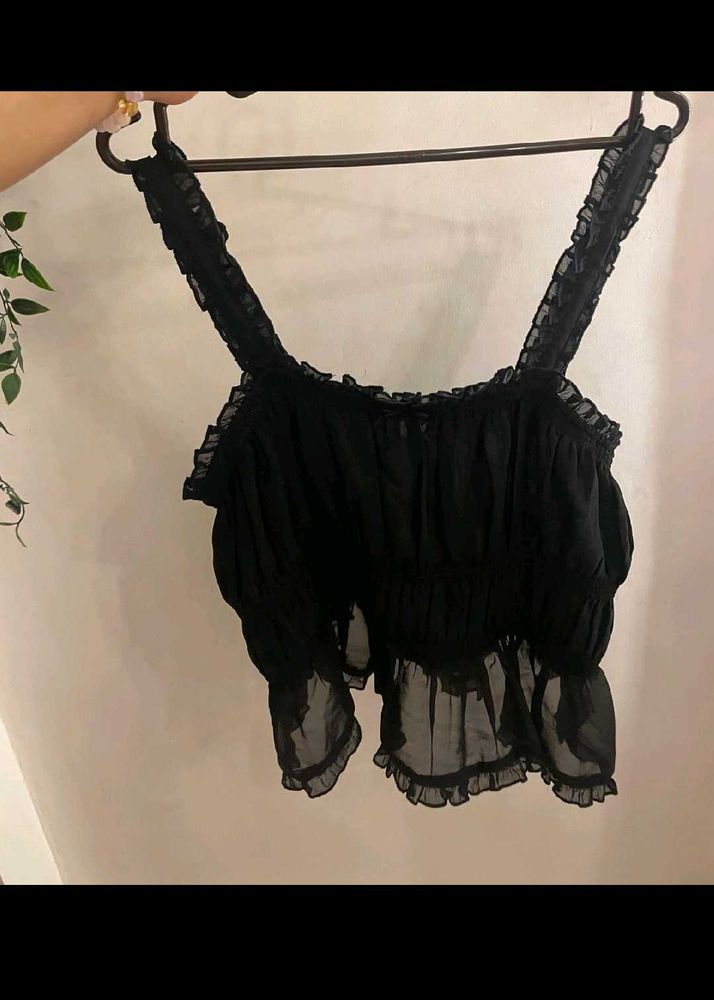 Chic black  Ruffle  Crop Top