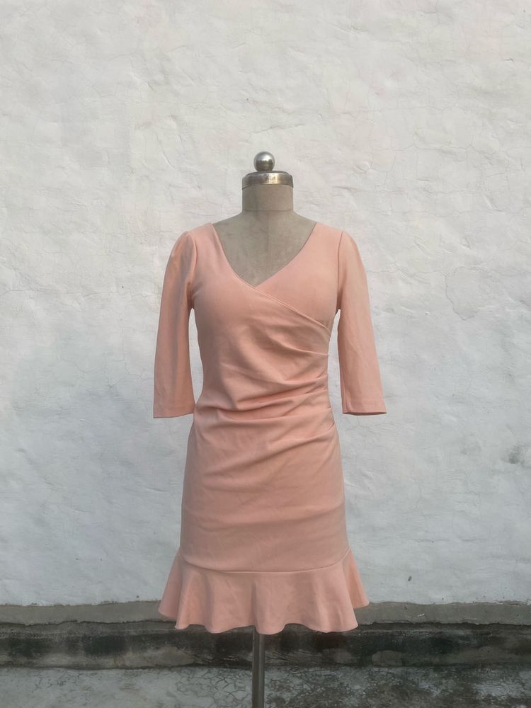 Chic Ruffled Hem Dress