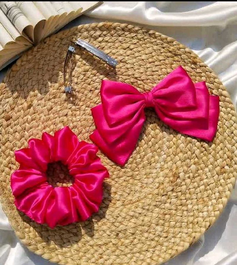 Scrunchies And Bow