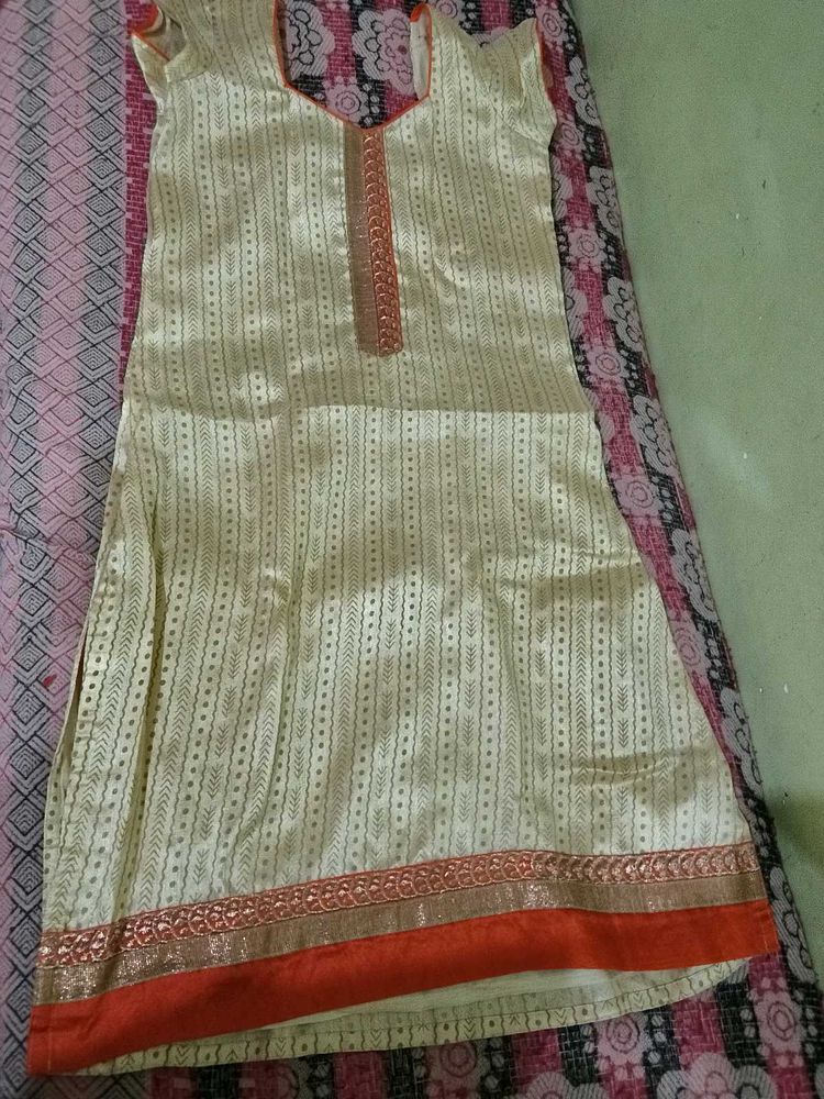 Elegant Cream Kurta with Orange Border