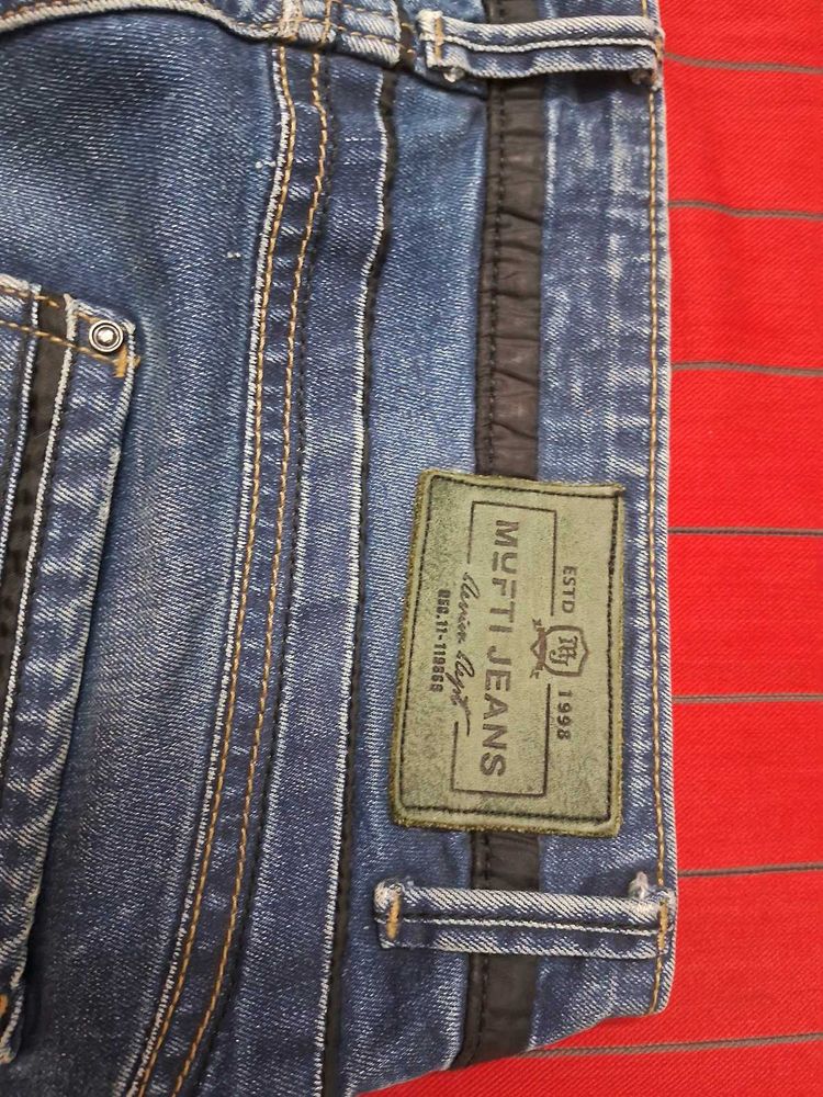 Original Mufti's Stylish Blue Denim Jeans
