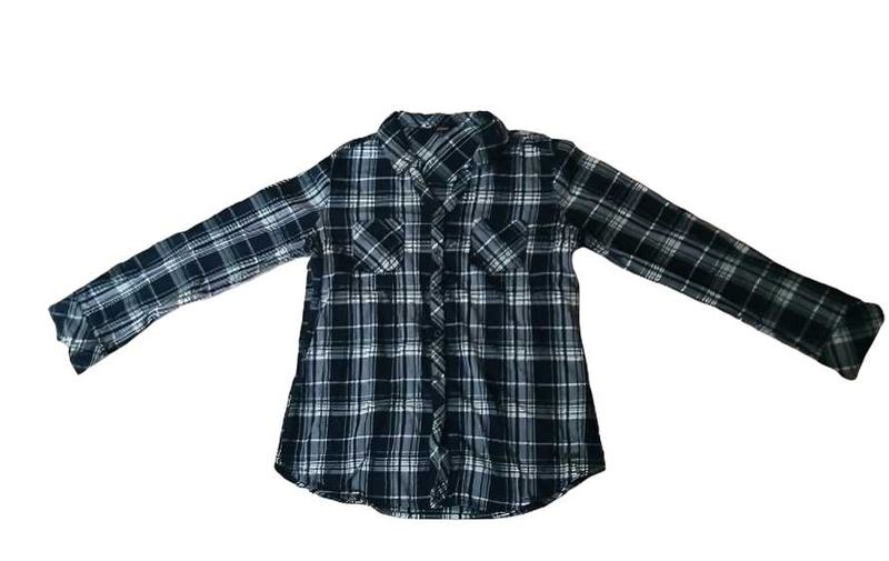 Roadster Black &amp; White Checked Casual Shirt
