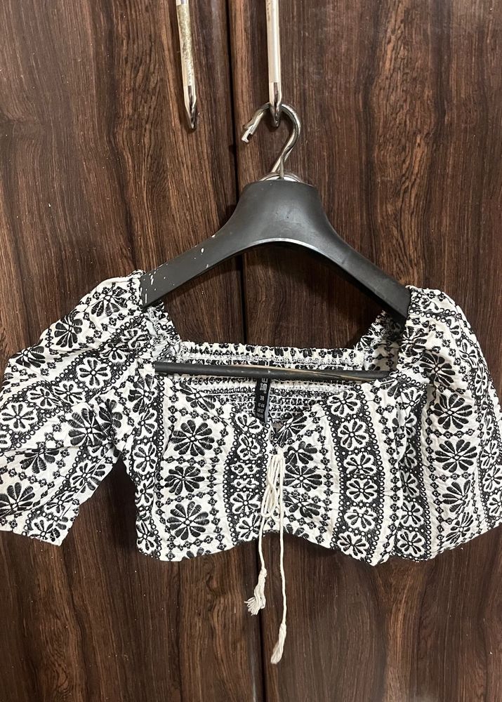 Boho Black &amp; White Floral Crop Top