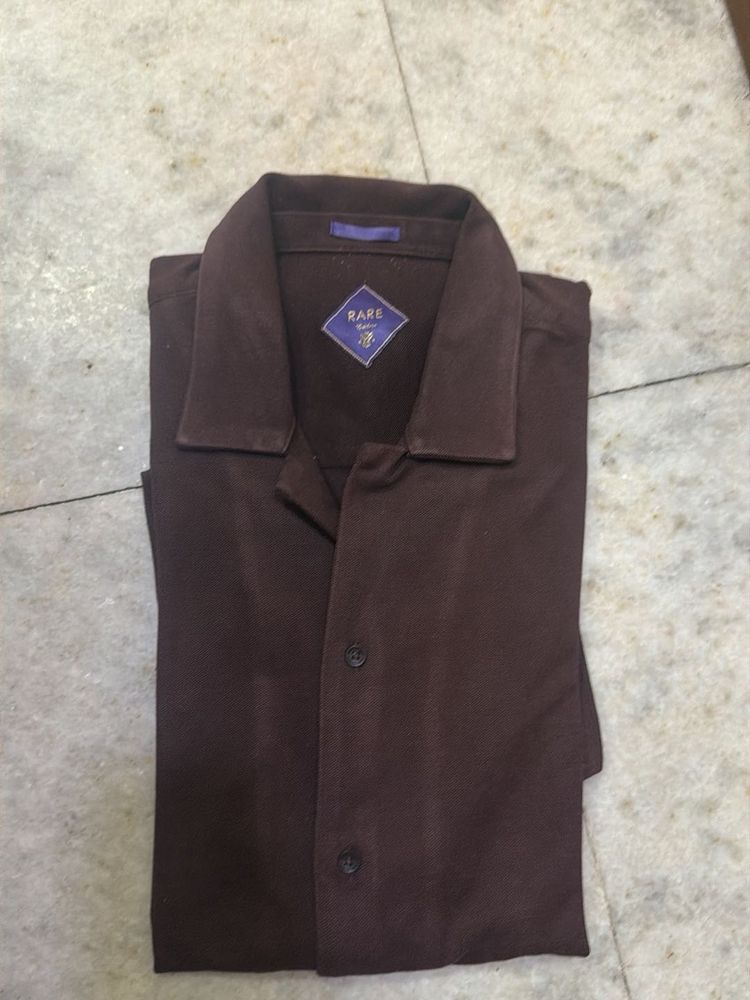 Men's Dark Brown Button-Up Shirt