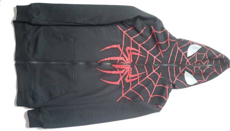 🕷️ Spider-Inspired Black Hoodie Jacket 🖤🔥