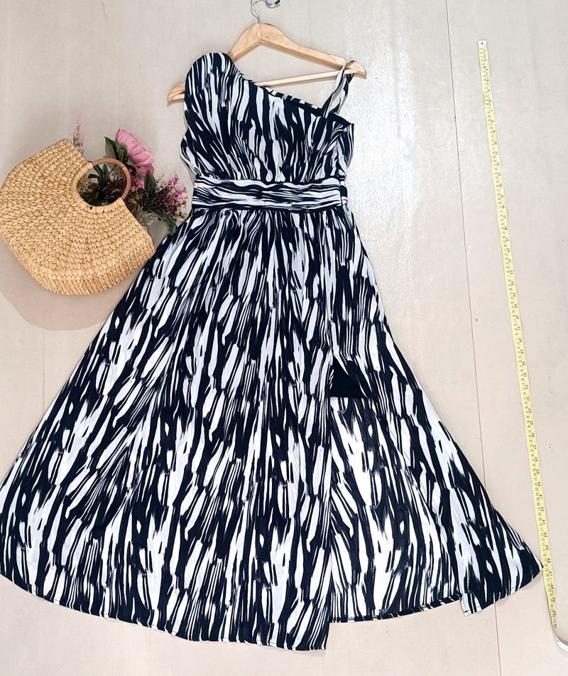 Prom dress for women, party dress, fancy dress, wedding reception dress