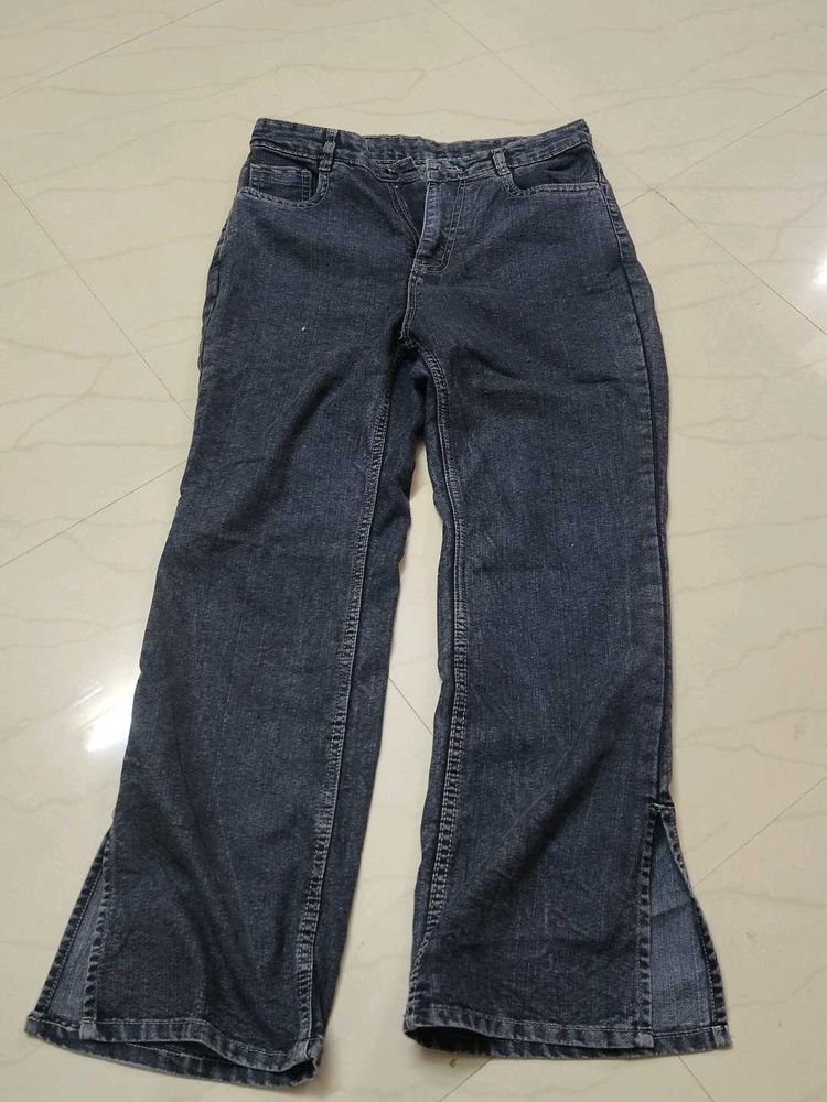 Stylish Dark Wash Split Hem Jeans