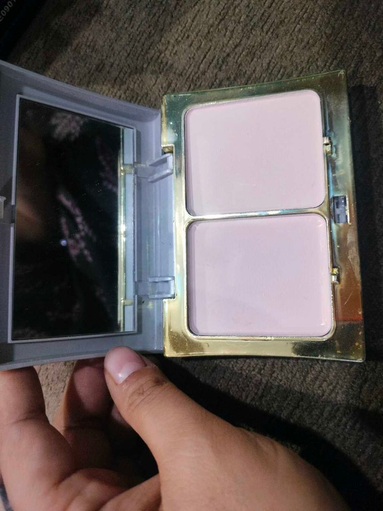 Pressed Powder Compact with Mirror