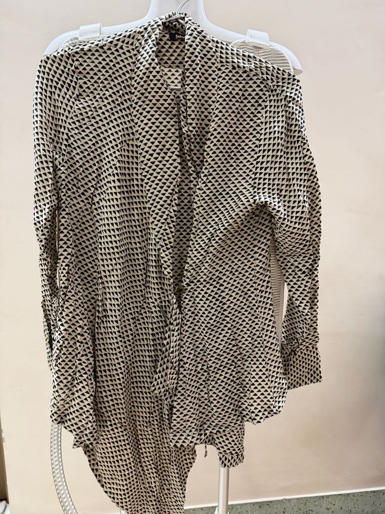 Stylish Geometric Print Top
