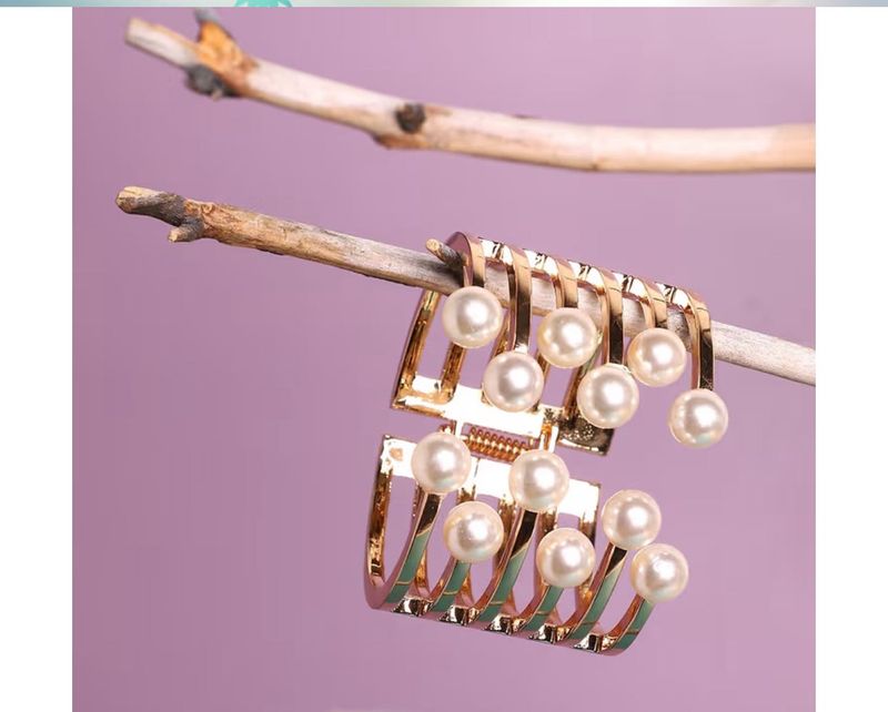 Pearl Embellished Hair Claw