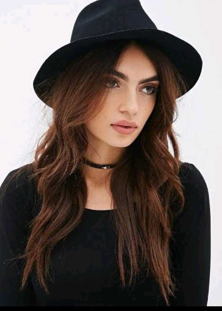 Stylish Black Fedora Hat 🎩
