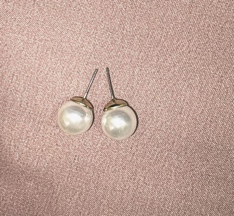 Classic Pearl Stud Earrings