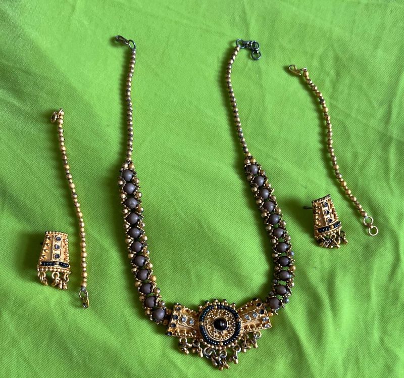 Summer  Sale🔥 Golden Grey Jewellery w Earrings