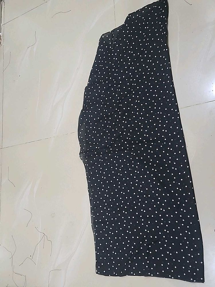 Chic Polka Dot stole