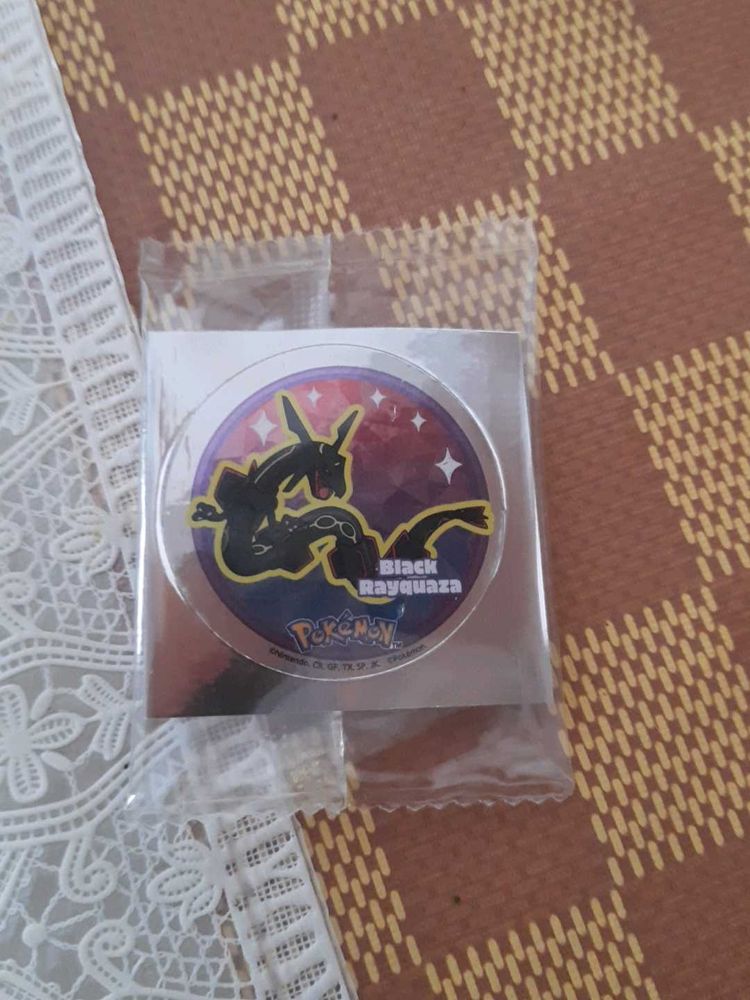 black raquza sticker