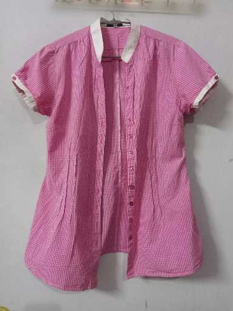 Elegant Pink check shirt for women