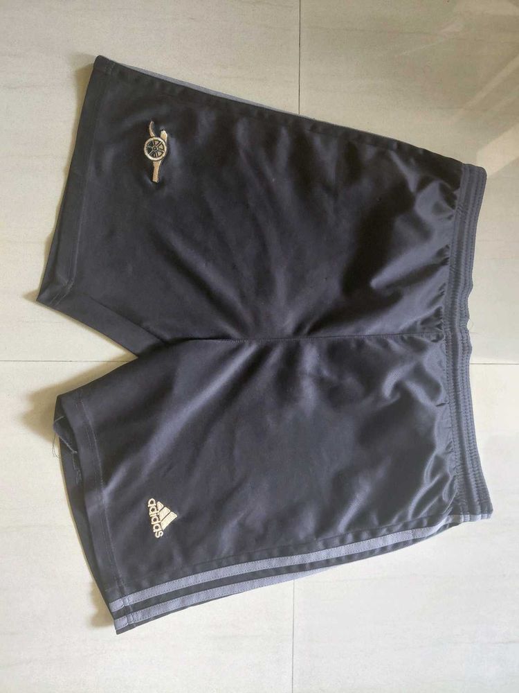 Arsenal X adidas 2022/30 Away Shorts