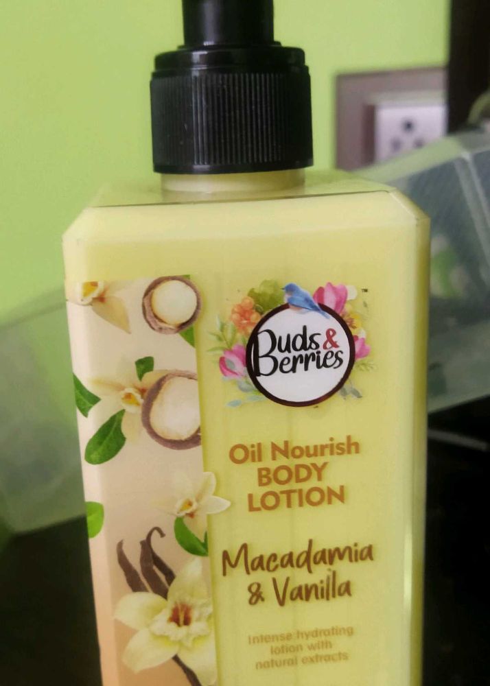 ( Unused) Vanilla Body Lotion