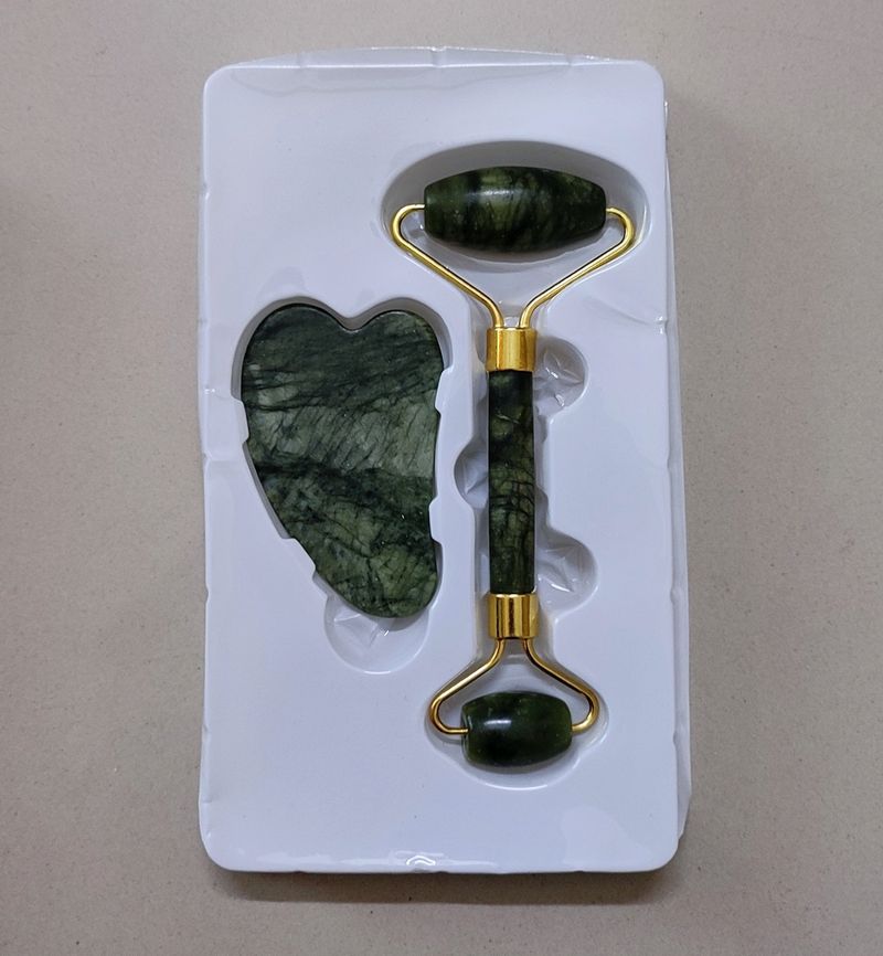 Jade Fecial Roller &amp; Gusha Combo