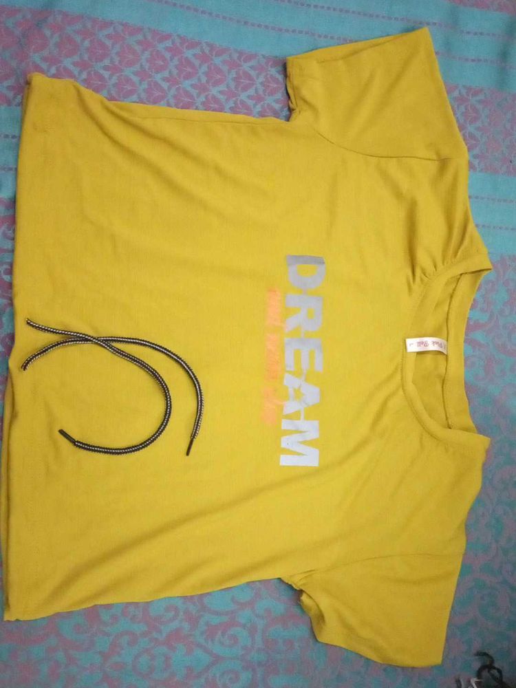 Yellow "DREAM" Graphic T-Shirt