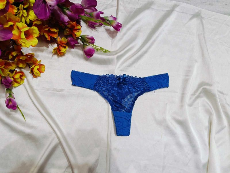 🇳🇿💫🎀Blue Lace Thong Panty