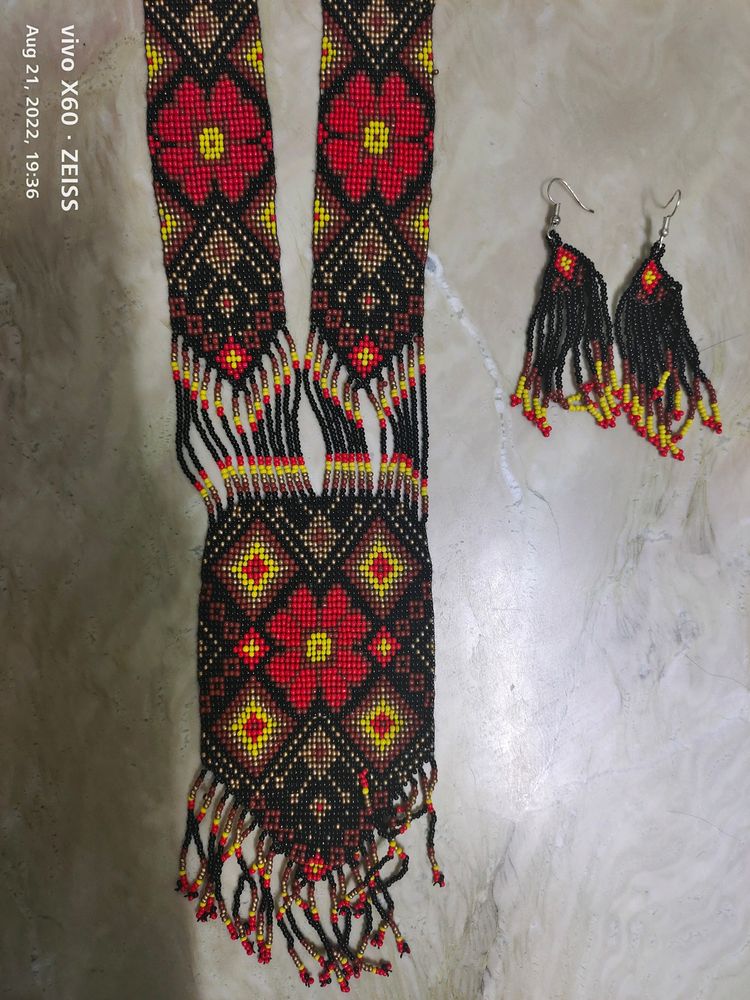 Fancy light weight necklace set great combination