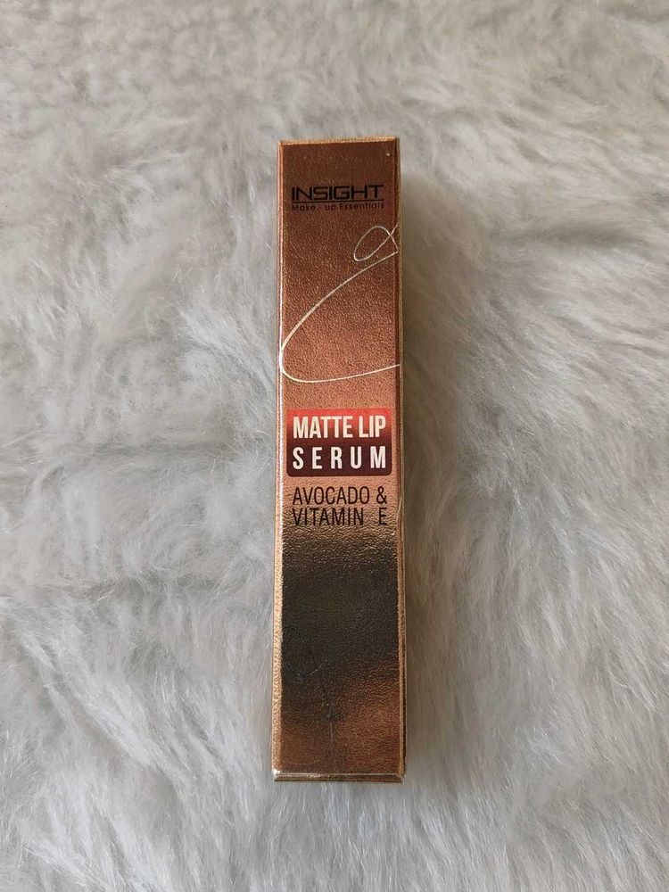 Insight Matte Lip Serum