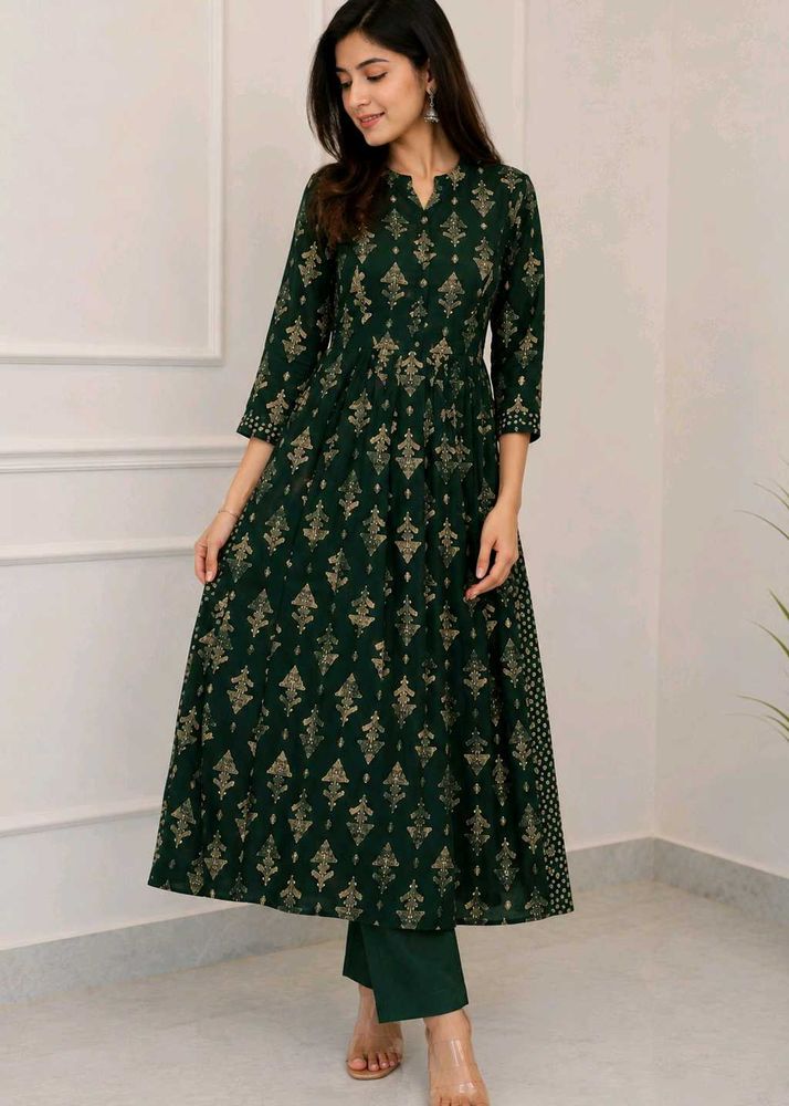 Elegant Green Kurta Set 💚