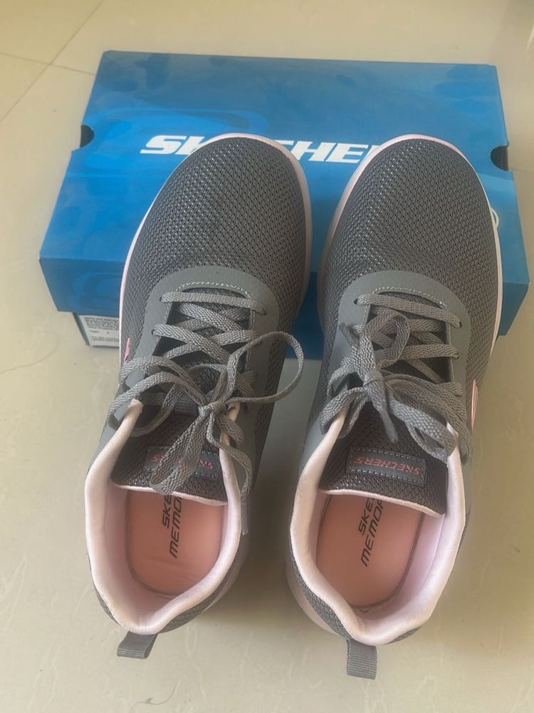 Skechers Memory Foam Sneakers