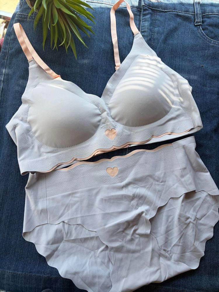 Cute Heart Detail Bra &amp; Panty Set