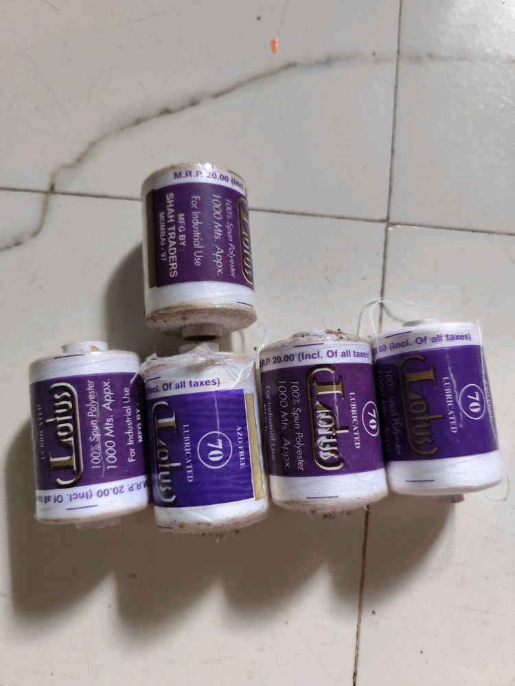 8 Jumbo White Thread🧵