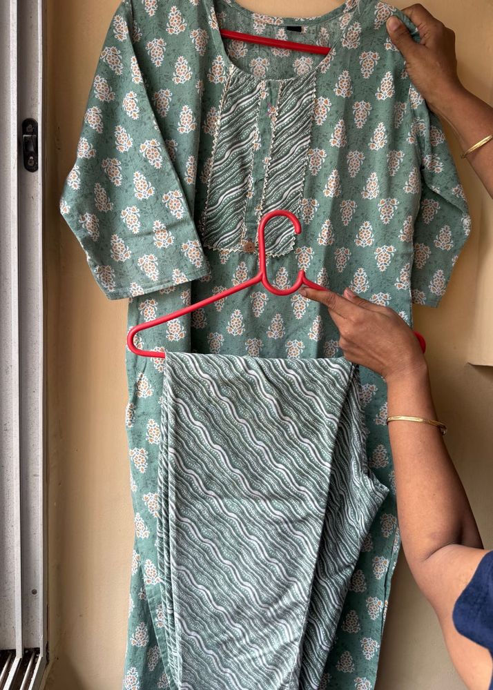 Green Printed Kurta Set size M