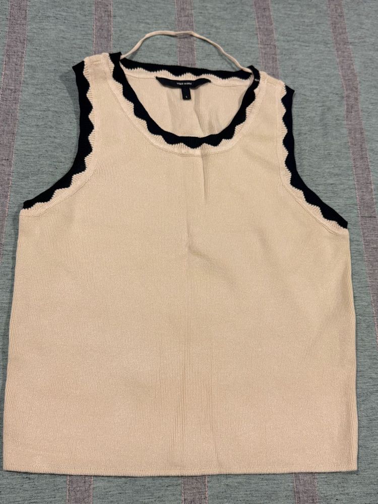 Cream Knit Tank Top with Scallop Trim
