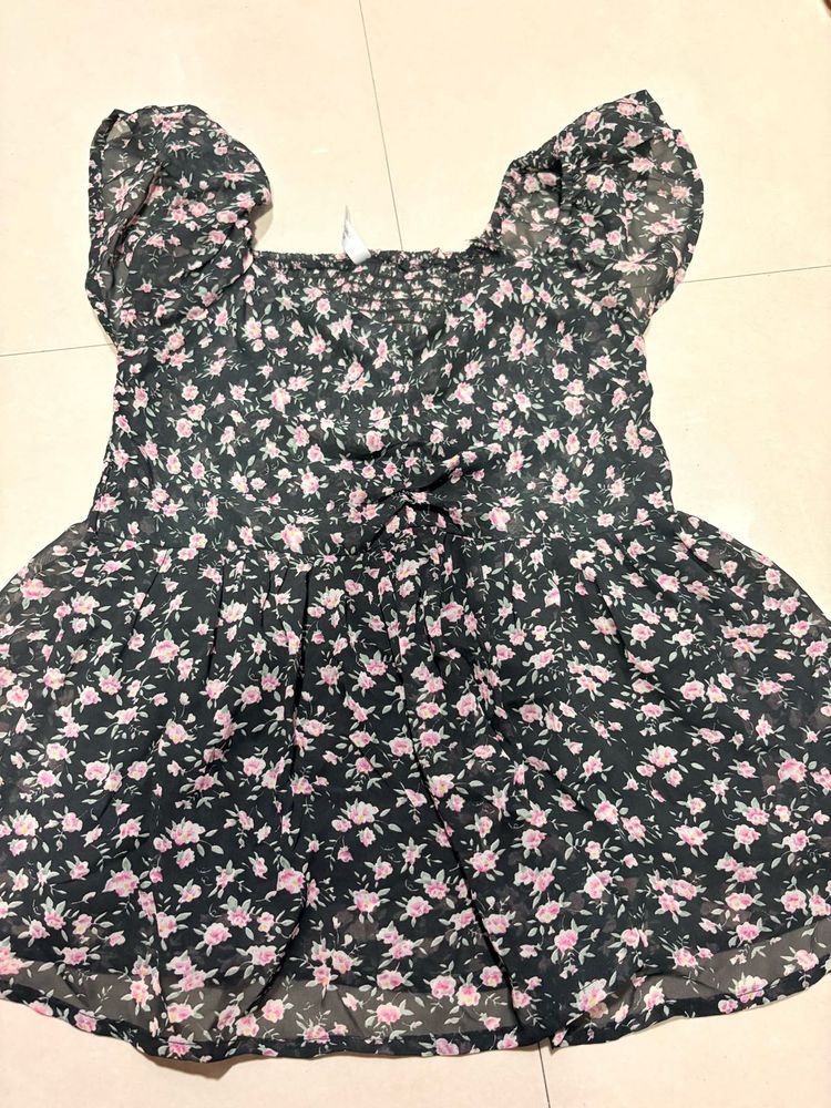 Chic Floral Print Mini Dress
