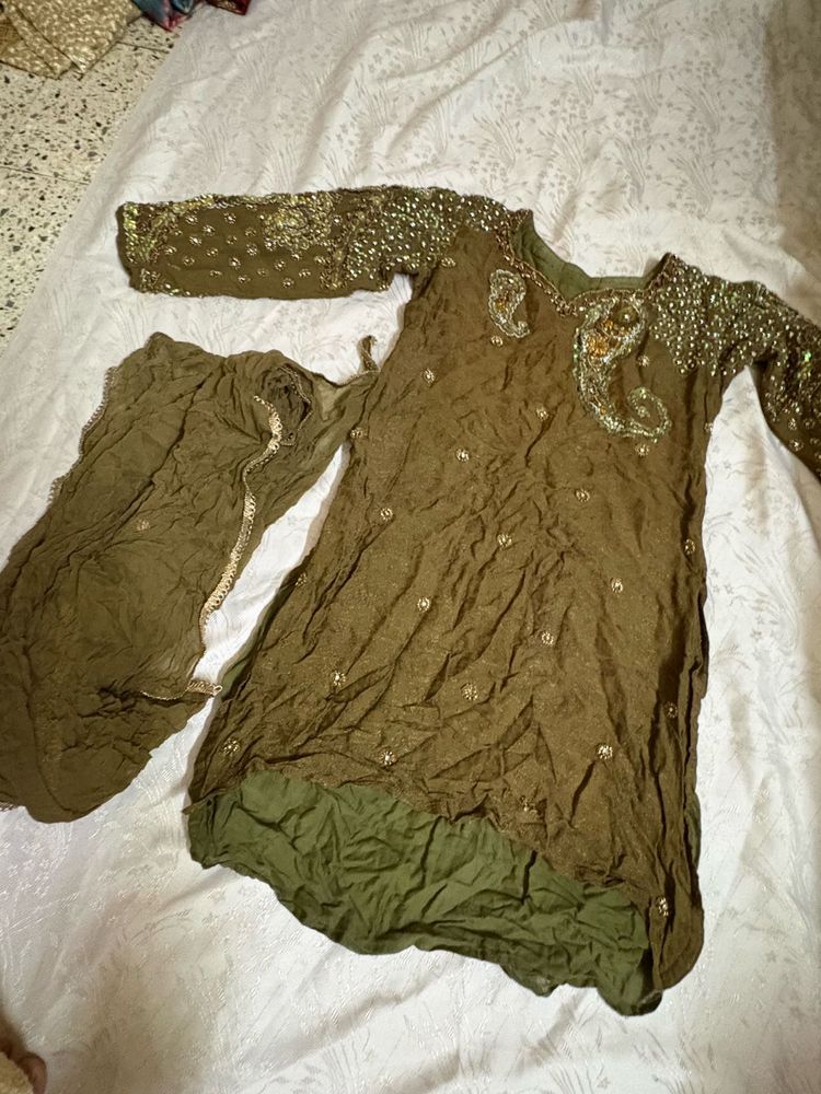 Embellished Olive Kurta Set with Dupatta